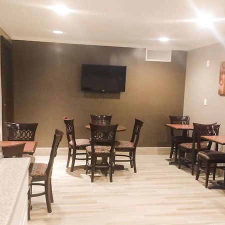 Econo Lodge Milldale - Southington Buitenkant foto